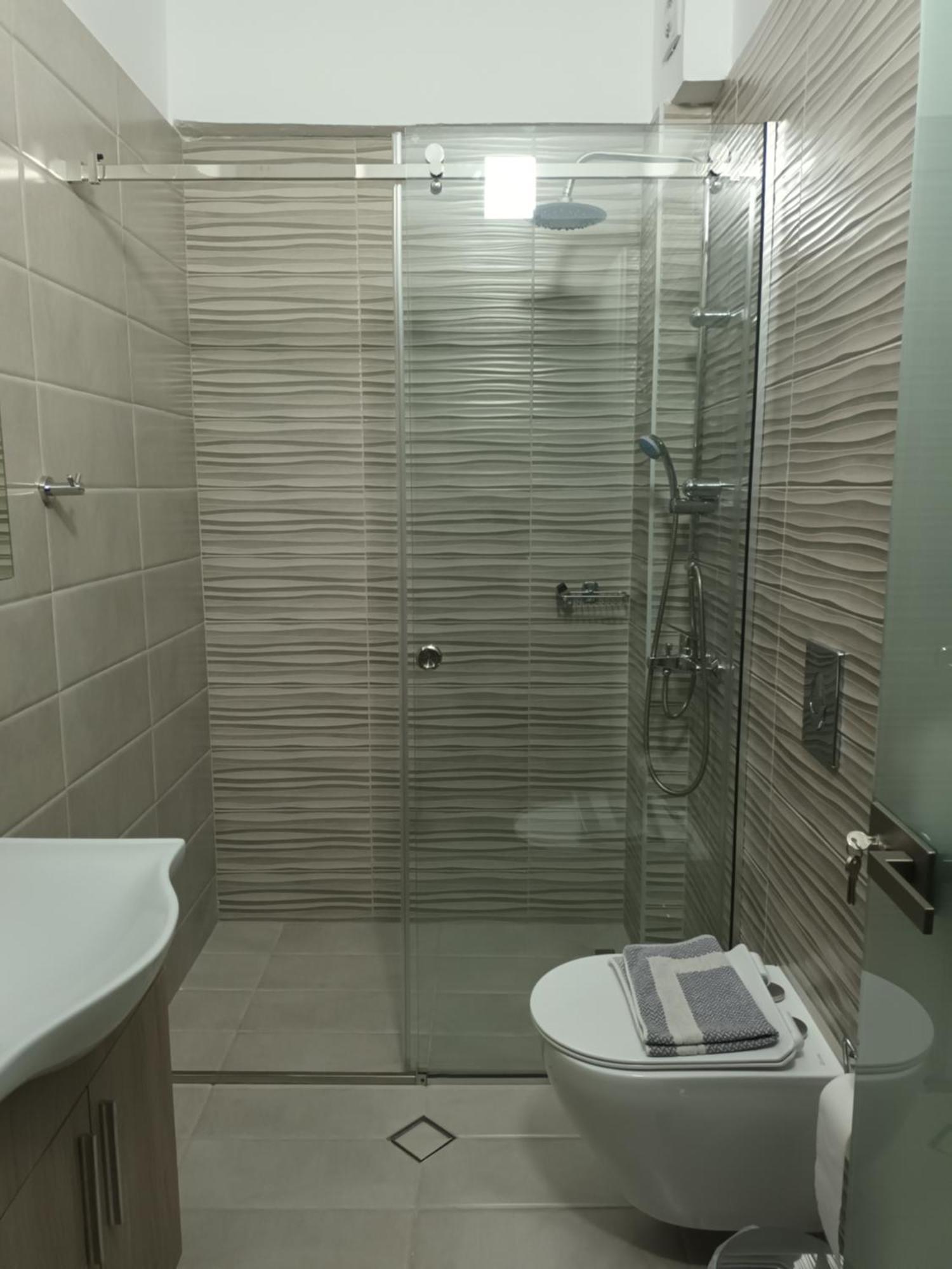 Krystal Hotel Krystallopigí Chambre photo